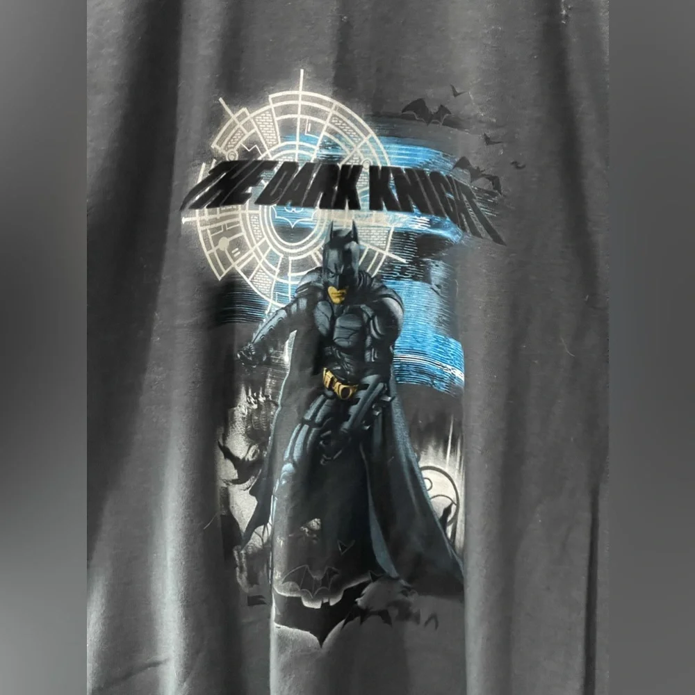 Batman “The Dark‎ Knight” Movie Merch Shirt Youth Small
